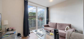 Flat for sale in Washington Building, Deptford SE13