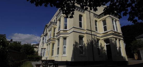 Flat to rent in Lisson Grove, Mutley, Plymouth PL4