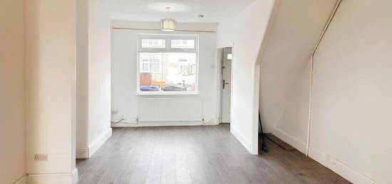 3 bedroom terraced house