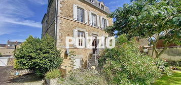 Maison 2 étages  à vendre, 7 pièces, 5 chambres, 190 m²