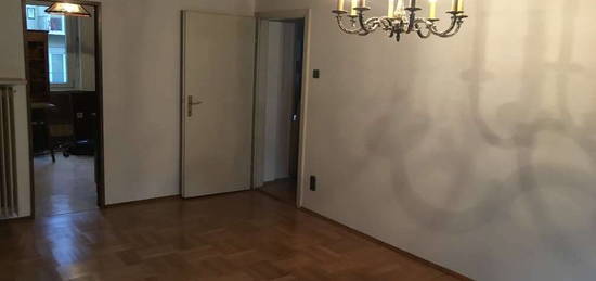 Privat: 3 Zimmer Innenstadtwohnung