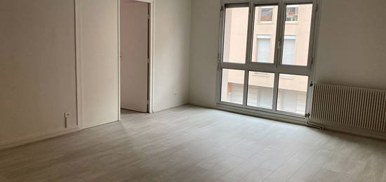 Appartement 3 pièces rue Pierre Mendès France LE CREUSOT 71200