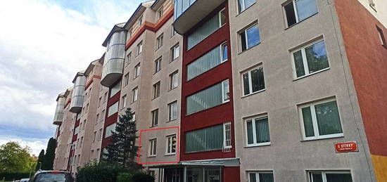 Pronájem dvougeneračního bytu 4+kk+L, 82 m2 - Praha 8 - Libeň