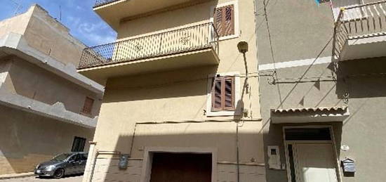 Appartamento all'asta in via Galileo Galilei, 135