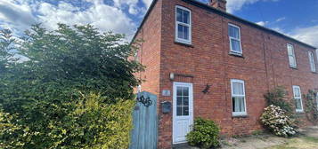 3 bedroom semi-detached house