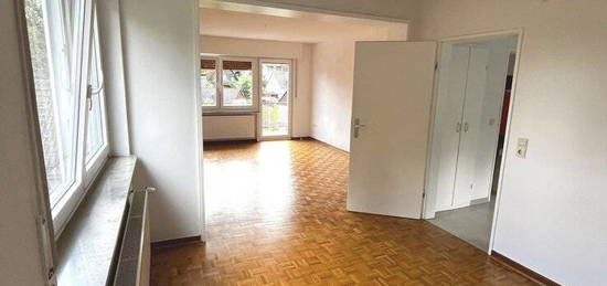 ZU VERMIETEN: Super geschnittene 3 Zimmer-Wohnung (ca. 88 m²) mit Balkon und Garage in Möhnesee-Wamel