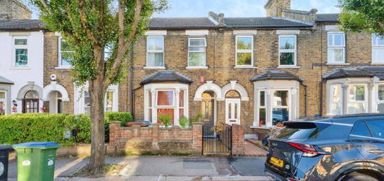 3 bedroom terraced house