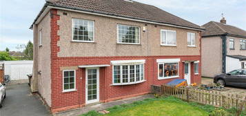 3 bedroom semi-detached house for sale