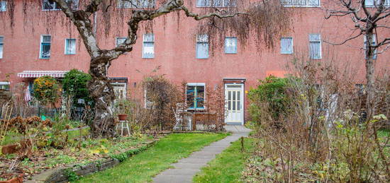 Idyllisches Reihenhaus mit traumhaften Garten in Berlin-Britz