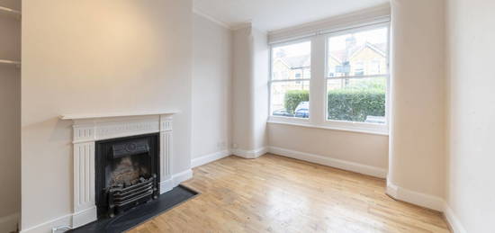 Flat for sale in Sandringham Road, Willesden Green NW2