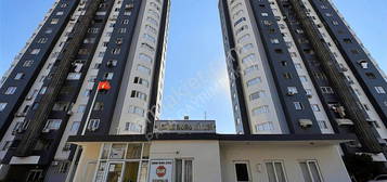 Emine Boro Sitesi'nde Satlk Daire Paa Gayrimenkul'den %2.79