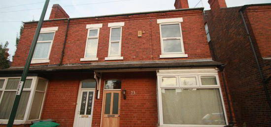 4 bedroom semi-detached house