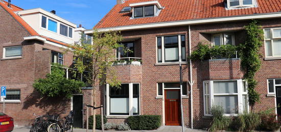 Adriaan Pauwstraat 66