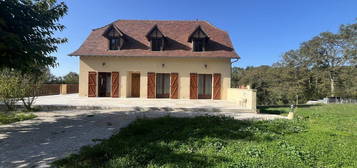 Maison  à vendre, 5 pièces, 4 chambres, 140 m²