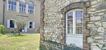 Montboucher-sur-Jabron (26740), Appartement à l’esprit loft dans une ancienne filature avec maison en pierre indépendante et jardin agrémenté d’une piscine hors sol