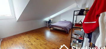 Studio meublé  à louer, 1 pièce, 43 m², Étage 5/–