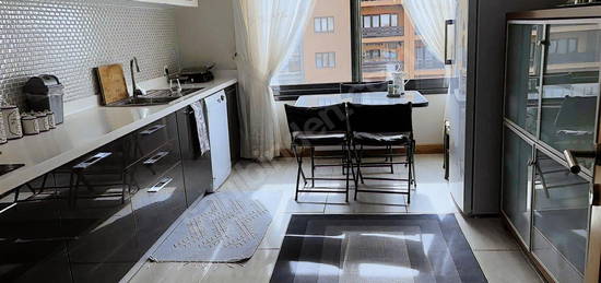 ÇORLUDA TERAS EVLERDE 3+1 GÜNEY CEPHE SATILIK DAİRE