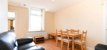 Maisonette to rent in Goldspink Lane, Sandyford, Newcastle Upon Tyne NE2