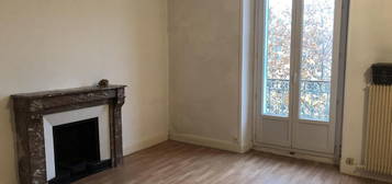 Location appartement 2 pièces 56 m²