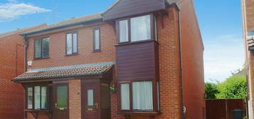 2 bedroom semi-detached house