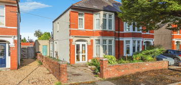 3 bed semi-detached house for sale