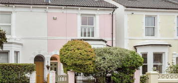 3 bed end terrace house for sale