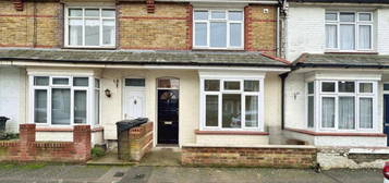 2 bedroom terraced house