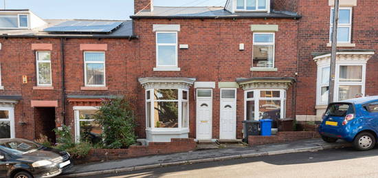 Terraced house to rent in Meersbrook Avenue, Sheffield S8