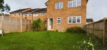 Flat to rent in Hawthorn Rise, Stroud, Gloucestershire GL5