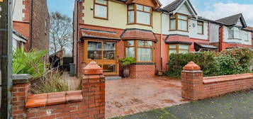 4 bedroom semi-detached house for sale