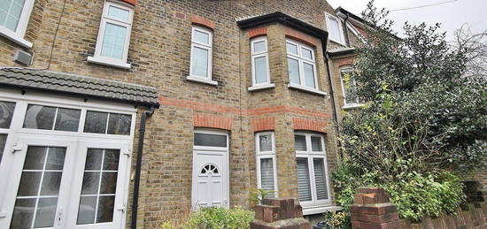 Terraced house to rent in Grove Road, Hounslow TW3