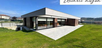 Chalet en Basauri