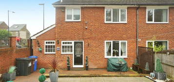 3 bedroom semi-detached house