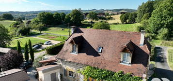 Maison 1 étage  à vendre, 6 pièces, 3 chambres, 126 m²