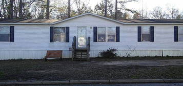 101 Willow St, Clinton, SC 29325