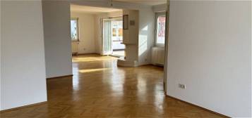 Graz-Geidorf: Top Lage - Großzügige Dachterrassen-Wohnung mit Doppelgarage zu vermieten