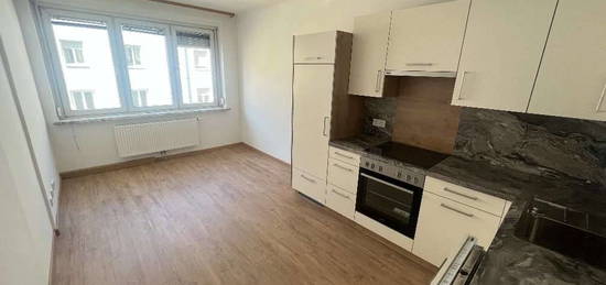 TOP SANIERTE Wohnung in zentraler LAGE