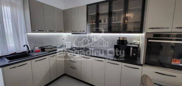 Apartament in vila 3 cam 2 bai 2 balcoane parcare Clinceni