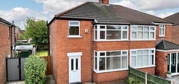 3 bed semi-detached house for sale