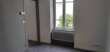 Appartement  à louer, 2 pièces, 1 chambre, 33 m²