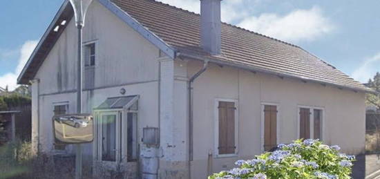 Dpt Vosges (88), à vendre VITTEL - MAISON P3 plain-pied à rénover entièrement avec TERRAIN