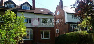 6 bedroom semi-detached house