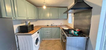 Terraced house to rent in Senrab Street, London E1