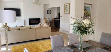 Flat to rent in Osbourne Lodge, Cheltenham GL50