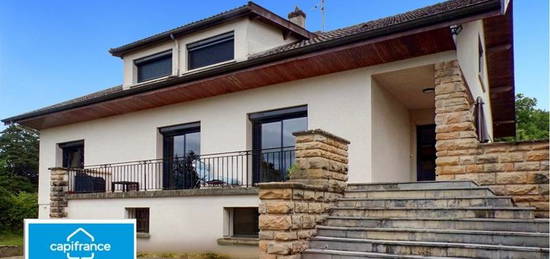 Vente maison 9 pièces 209 m²