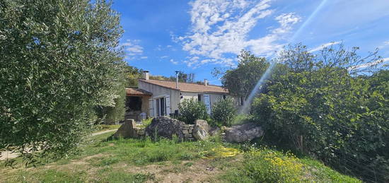 Maison  à louer, 6 pièces, 4 chambres, 130 m²