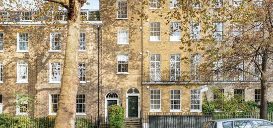 Flat for sale in Camberwell Grove, London SE5