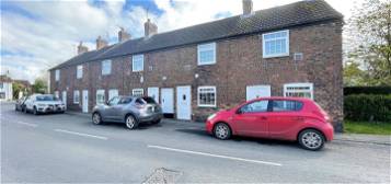 End terrace house to rent in Church Street, Church Fenton, Tadcaster LS24