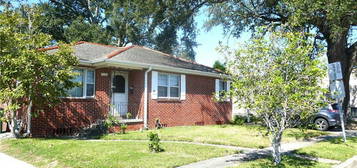 538 Homestead Ave, Metairie, LA 70005