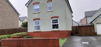 Detached house to rent in Dunraven Close, Clare Gardens, Cowbridge CF71